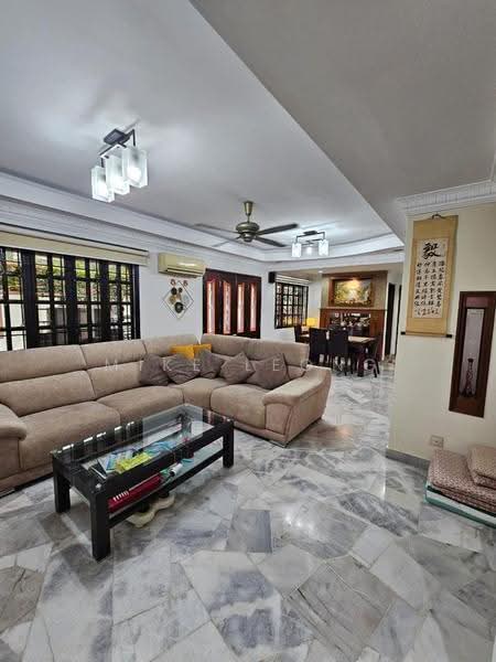 2-storey Terraced House for Sale in Bandar Kinrara Seksyen 5 (Bandar Kinrara) - Mike Leong - Living Room - PropertyGuru.com.my