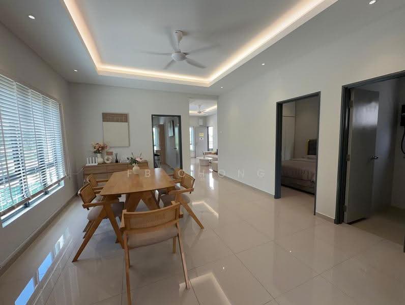 Townhouse for Sale in Dengkil (Selangor) - FB Chong - Dining Room - PropertyGuru.com.my