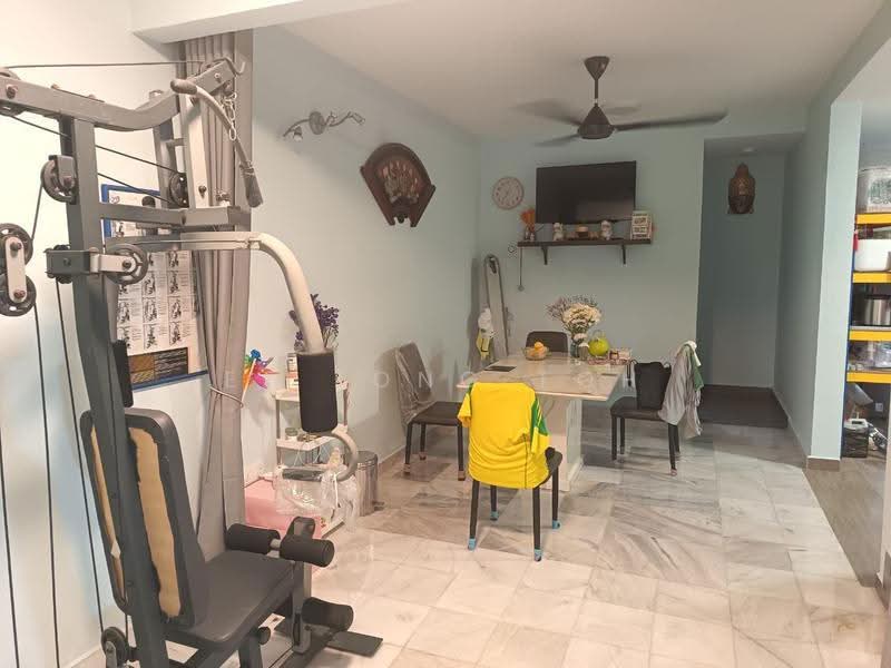 2-storey Terraced House for Sale in Taman Daya (Johor Bahru) - Ee Fong Toh - Living Room - PropertyGuru.com.my