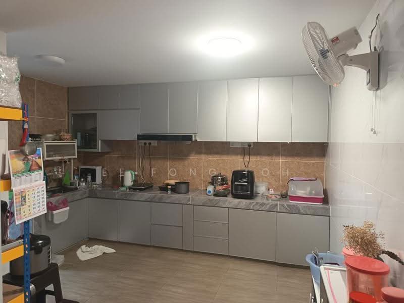 2-storey Terraced House for Sale in Taman Daya (Johor Bahru) - Ee Fong Toh - Kitchen - PropertyGuru.com.my