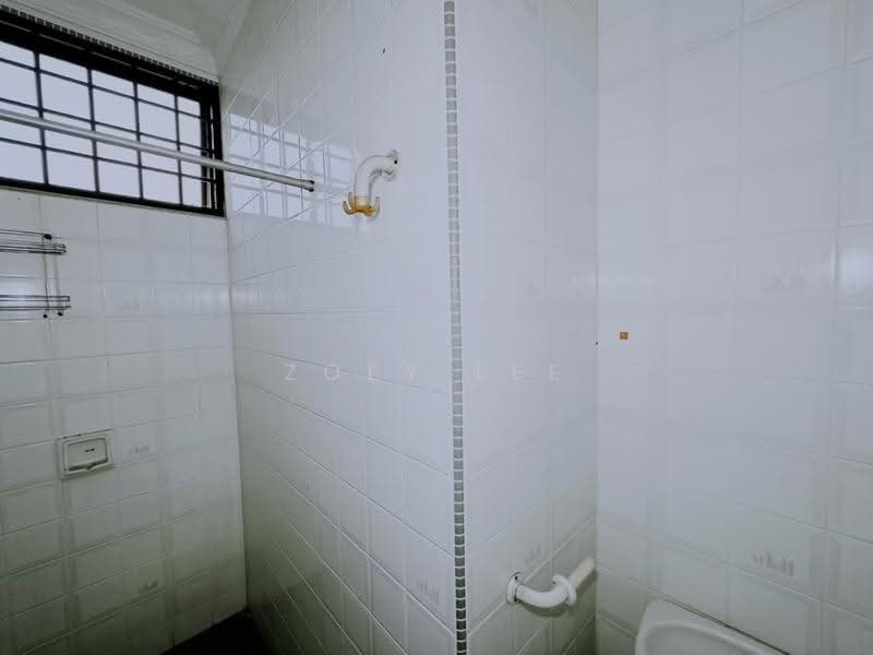 Bungalow House untuk Dijual di Bukit Kesenangan (Johor Bahru) - Zoey Lee - Bathroom - PropertyGuru.com.my