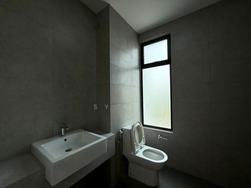 2-storey Terraced House for Rent in Bandar Gamuda Cove (Dengkil) - SY Lee - Bathroom - PropertyGuru.com.my