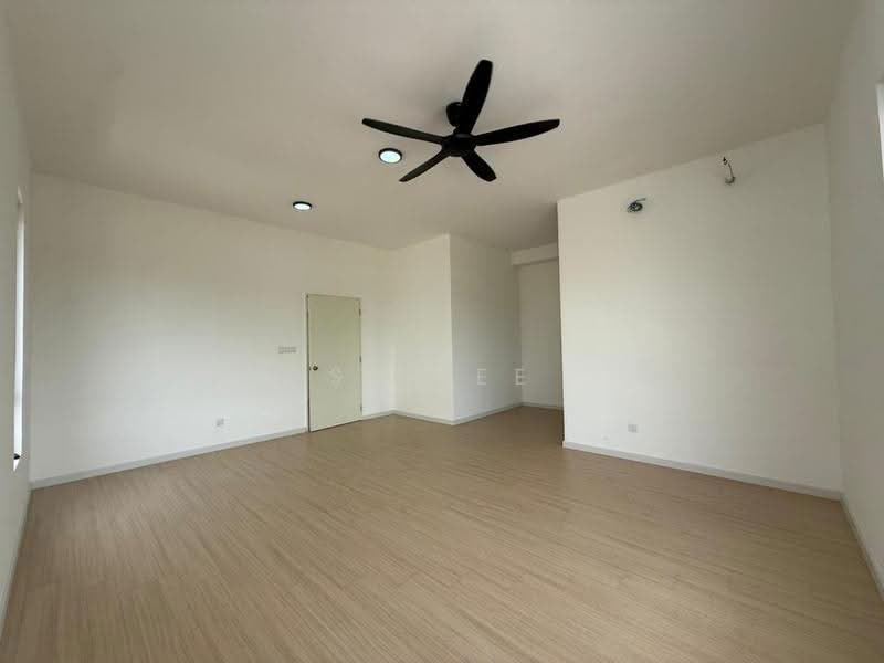 2-storey Terraced House for Rent in Bandar Gamuda Cove (Dengkil) - SY Lee - Living Room - PropertyGuru.com.my