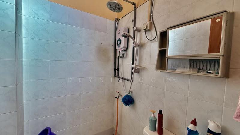 Rumah Teres 2-Tingkat untuk Dijual di Bandar Damai Perdana (Cheras) - Dlynie Ooi - Bathroom - PropertyGuru.com.my