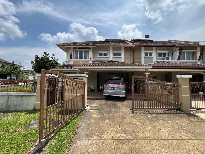 Rumah Teres 2-Tingkat untuk Dijual di Sunway Kayangan (Shah Alam) - Syahmi Shahordin - Exterior - PropertyGuru.com.my