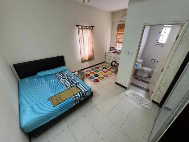 Rumah Teres 2-Tingkat untuk Dijual di Sunway Kayangan (Shah Alam) - Syahmi Shahordin - Bedroom - PropertyGuru.com.my