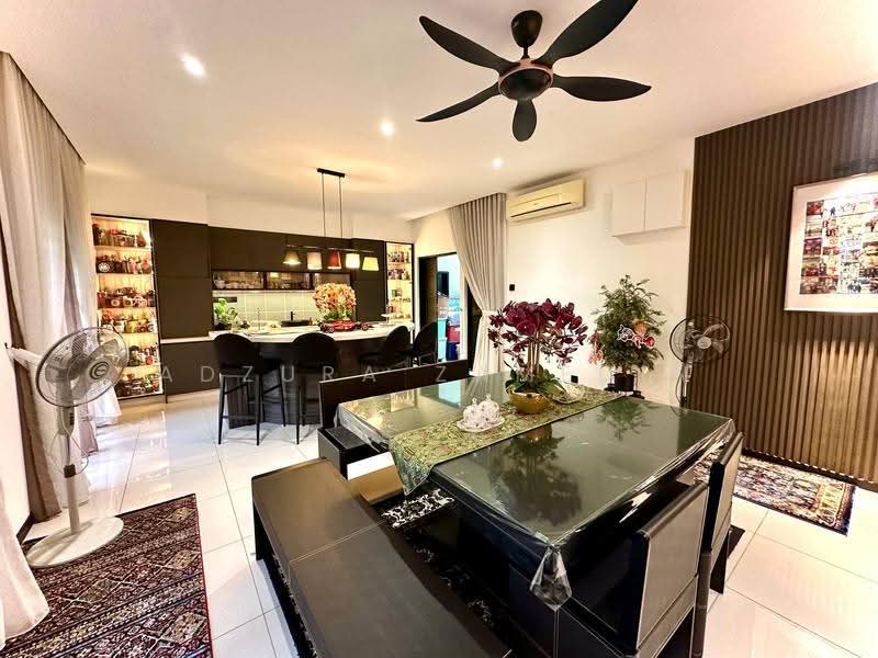 2-storey Terraced House for Sale in Bukit Rahman Putra (Sungai Buloh) - Adzura Zamedin - Dining Room - PropertyGuru.com.my