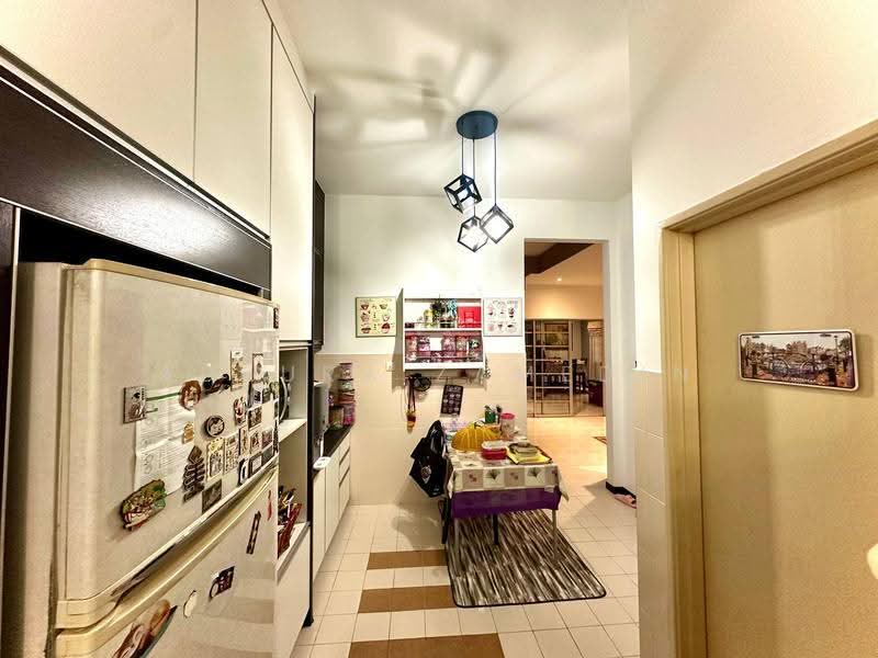 2-storey Terraced House for Sale in Bukit Rahman Putra (Sungai Buloh) - Adzura Zamedin - Kitchen - PropertyGuru.com.my