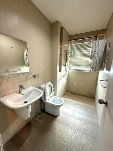 Service Residence for Sale at i-SOHO @ i-City - Bryant Be - Bathroom - PropertyGuru.com.my