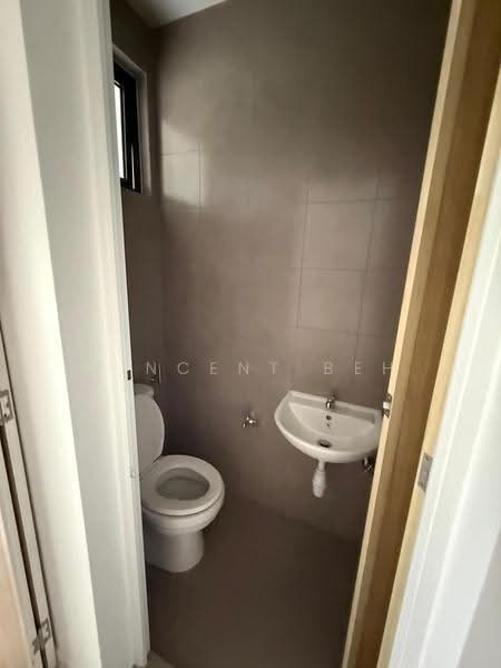 Terraced House for Sale in Banting (Selangor) - Vincent Beh - Bathroom - PropertyGuru.com.my