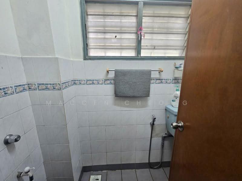 2-storey Terraced House for Sale in Putra Heights (Subang Jaya) - Maccen Cheong - Bathroom - PropertyGuru.com.my