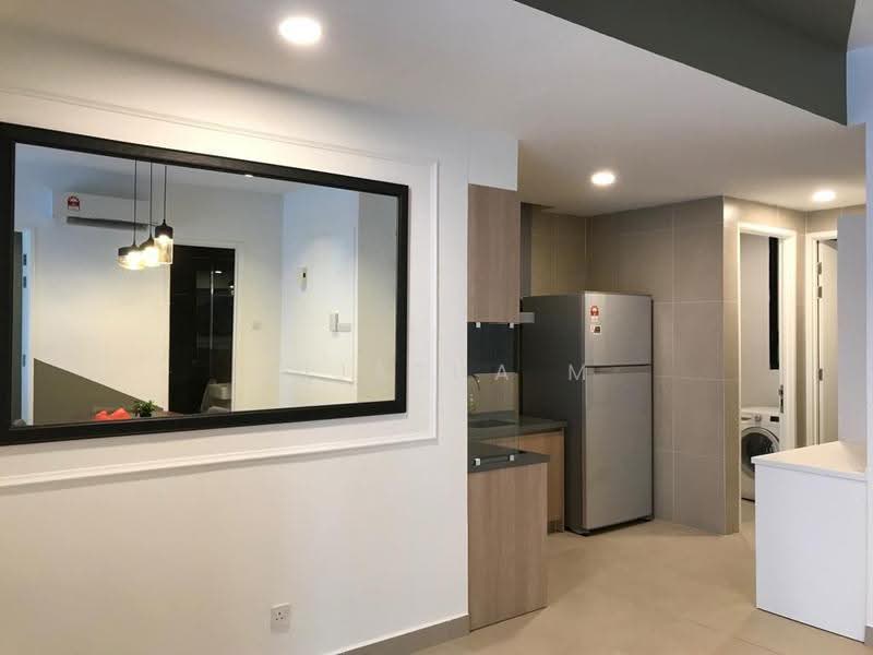 Kediaman Servis untuk Disewa di KL Gateway Premium Residences - Sujatha M - Kitchen - PropertyGuru.com.my