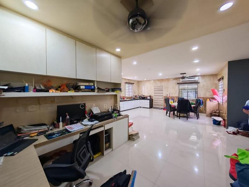 2-storey Terraced House for Sale in Taman Sierra Perdana (Masai) - Carson . - Study - PropertyGuru.com.my