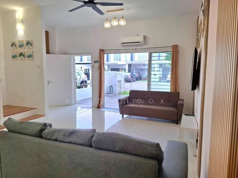 Rumah Teres 2-Tingkat untuk Disewa di Dengkil (Selangor) - Kevin Look - PropertyGuru.com.my