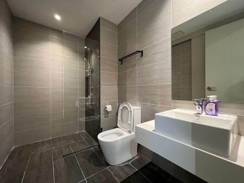 Service Residence for Sale at Trion @ KL - Keith Lee - Bathroom - PropertyGuru.com.my