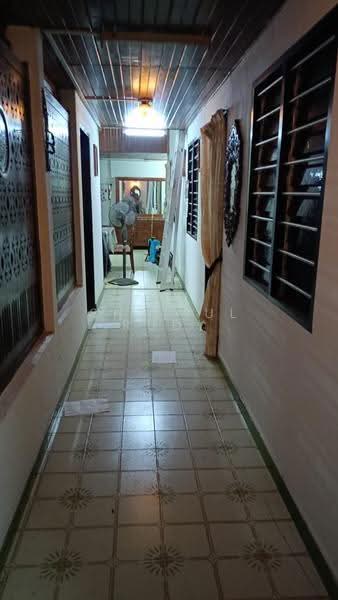 Bungalow House for Sale in Kampung Melayu (Kluang) - Shaiful Rudy - PropertyGuru.com.my