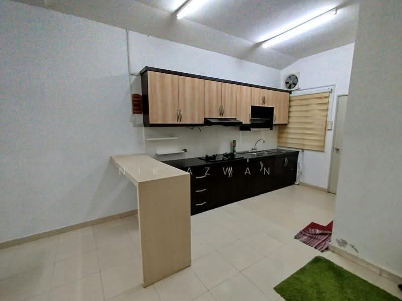 1-storey Terraced House for Sale in Seremban (Negeri Sembilan) - NIK AZWAN - Kitchen - PropertyGuru.com.my