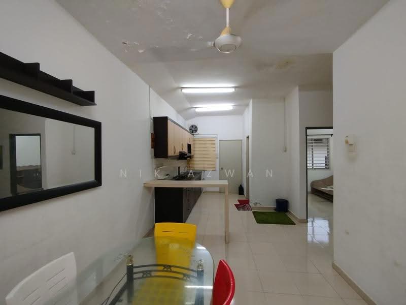 1-storey Terraced House for Sale in Seremban (Negeri Sembilan) - NIK AZWAN - Kitchen - PropertyGuru.com.my