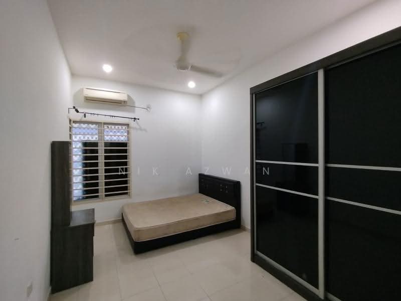 1-storey Terraced House for Sale in Seremban (Negeri Sembilan) - NIK AZWAN - Bedroom - PropertyGuru.com.my