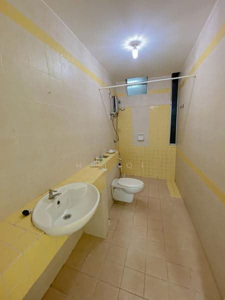 Townhouse for Rent in Cyber 11 (Cyberjaya) - Hui Qi - Bathroom - PropertyGuru.com.my