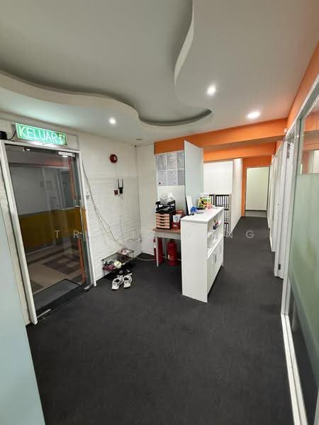Shop / Office untuk Dijual di Ampang Jaya (Ampang) - Travis Wong - Entrance - PropertyGuru.com.my