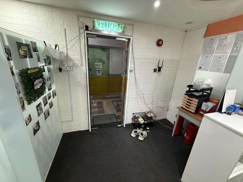 Shop / Office untuk Dijual di Ampang Jaya (Ampang) - Travis Wong - Entrance - PropertyGuru.com.my