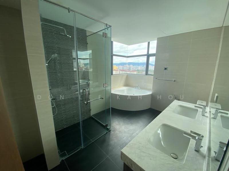 Condominium for Sale at Capella Embassy (D'Rapport Residences) - Don Lee Kah Hou - Bathroom - PropertyGuru.com.my