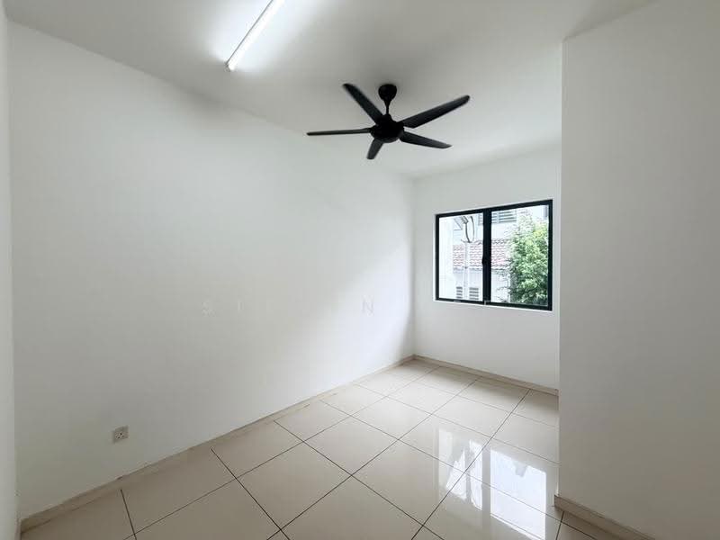 2-storey Terraced House for Sale in Bandar Country Homes (Rawang) - Steven Lee - Interior - PropertyGuru.com.my