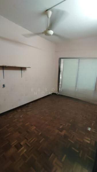 Apartment for Rent at Seraya Apartments - Eason Hong - Living Room - PropertyGuru.com.my
