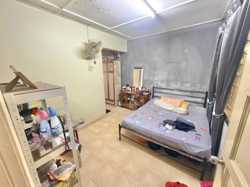 Rumah Teres 2.5-Tingkat untuk Dijual di Seksyen 17 (Petaling Jaya) - Wan Azlan Ahmad - Bedroom - PropertyGuru.com.my