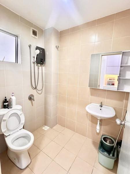2-storey Terraced House for Rent in Puncak Alam (Selangor) - Baxter Lim - Bathroom - PropertyGuru.com.my