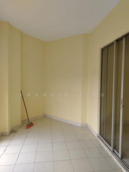 Pangsapuri untuk Disewa di Suria Apartment - Frankie Sing - Interior - PropertyGuru.com.my