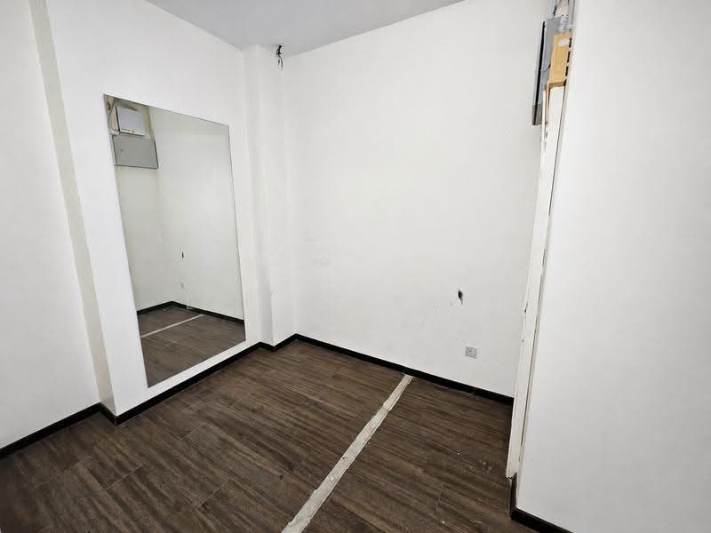 Shop for Rent in Pju 5 (Kota Damansara) - Lee Jo Surf - Interior - PropertyGuru.com.my
