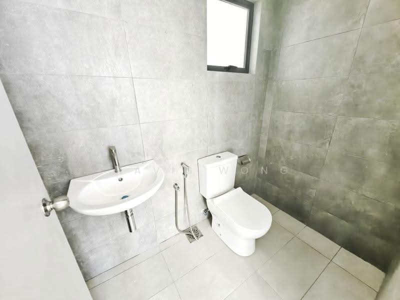 Apartment for Sale at LSH Sentul - Travis Wong - Bathroom - PropertyGuru.com.my