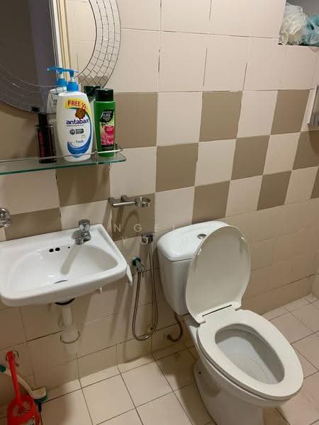 Condominium for Rent at Royal Domain Sri Putramas 2 - Angelyn Yong - Bathroom - PropertyGuru.com.my
