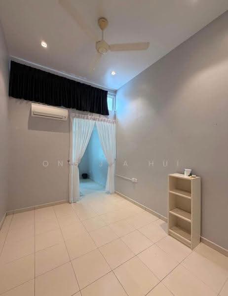 Rumah Teres untuk Dijual di Bandar Dataran Segar (Lukut) - Ong Jia Hui - Interior - PropertyGuru.com.my