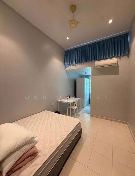 Rumah Teres untuk Dijual di Bandar Dataran Segar (Lukut) - Ong Jia Hui - Bedroom - PropertyGuru.com.my