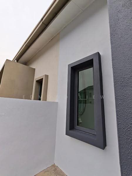 Rumah Teres 2-Tingkat untuk Disewa di Taman Seri Segar (Semenyih) - Edmond Liew - Exterior - PropertyGuru.com.my