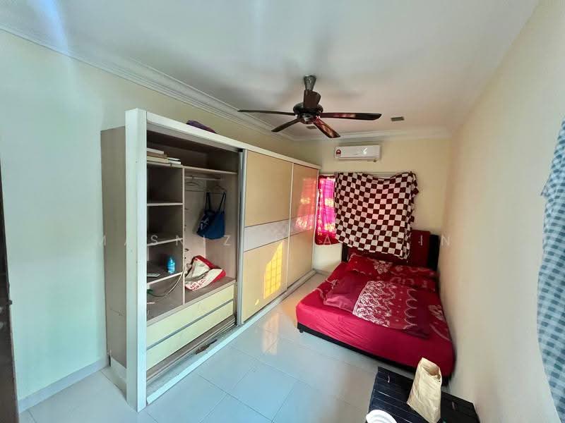 2-storey Terraced House for Sale in Taman Cempaka (Ampang) - Masnizah Arifin - Bedroom - PropertyGuru.com.my