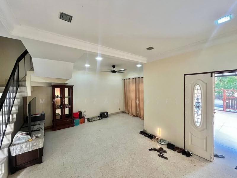 2-storey Terraced House for Sale in Taman Cempaka (Ampang) - Masnizah Arifin - Living Room - PropertyGuru.com.my