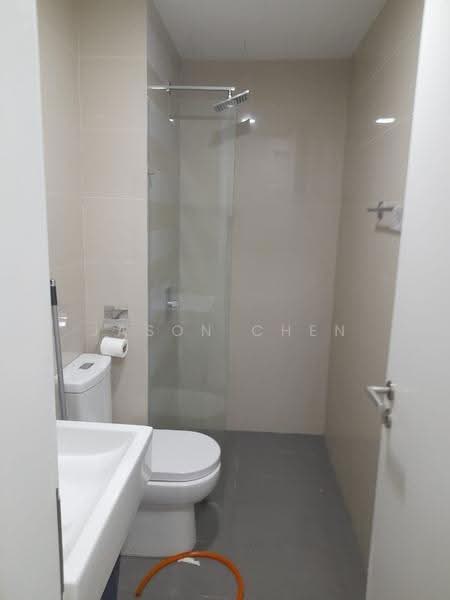 Service Residence for Sale at United Point (Residensi Berpadu) - Jason Chen - Bathroom - PropertyGuru.com.my