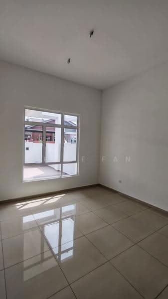 1-storey Terraced House for Sale in Taman Bukit Perdana (Kluang) - Grace Fan - Interior - PropertyGuru.com.my