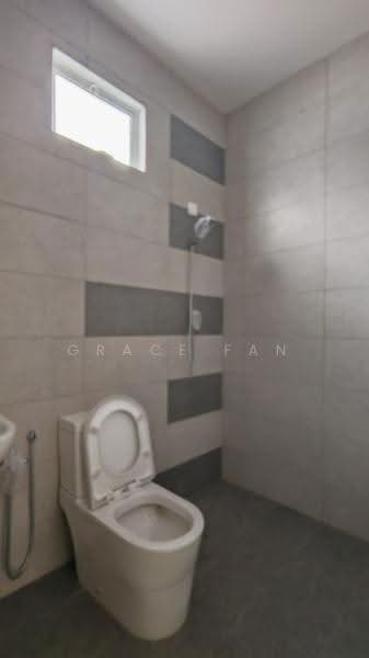 1-storey Terraced House for Sale in Taman Bukit Perdana (Kluang) - Grace Fan - Bathroom - PropertyGuru.com.my