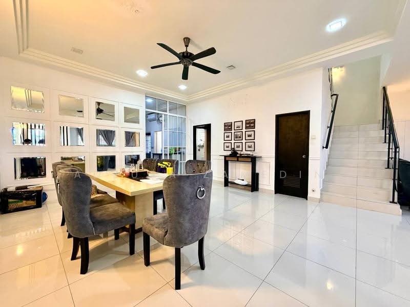 Rumah Teres 2-Tingkat untuk Dijual di D'Kayangan (Shah Alam) - Adzura Zamedin - Dining Room - PropertyGuru.com.my