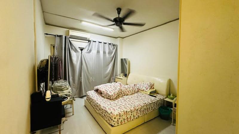 Townhouse for Sale in Rawang (Selangor) - Ken Chong - Bedroom - PropertyGuru.com.my