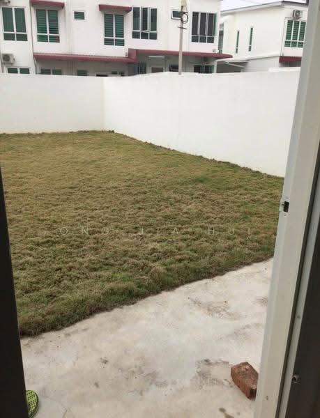 Rumah Teres untuk Dijual di Bandar Sri Sendayan (Negeri Sembilan) - Ong Jia Hui - Exterior - PropertyGuru.com.my