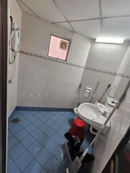 Apartment for Sale at Melur Apartment - Travis Wong - Bathroom - PropertyGuru.com.my