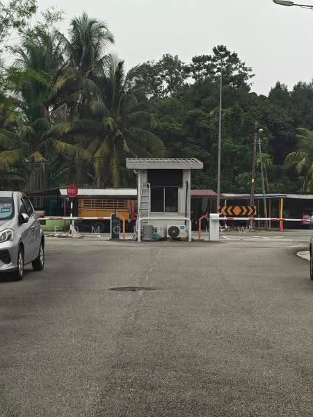 Rumah Teres 2-Tingkat untuk Dijual di Taman Seri Segar (Semenyih) - Edmond Liew - Exterior - PropertyGuru.com.my