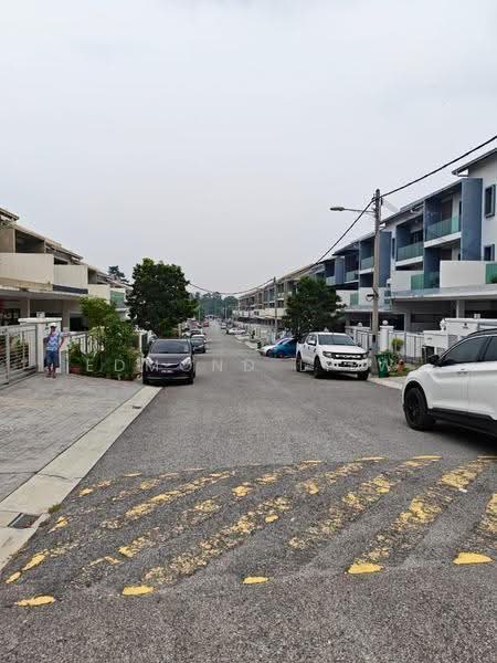 Rumah Teres 2-Tingkat untuk Dijual di Taman Seri Segar (Semenyih) - Edmond Liew - Exterior - PropertyGuru.com.my