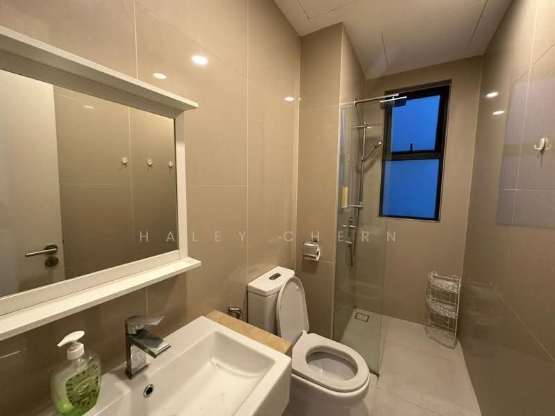 Kediaman Servis untuk Disewa di South View - Haley Chern - Bathroom - PropertyGuru.com.my
